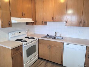 7300 W 20th Ave in Lakewood, CO - Building Photo - Building Photo
