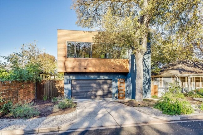 property at 2112 Montclaire St