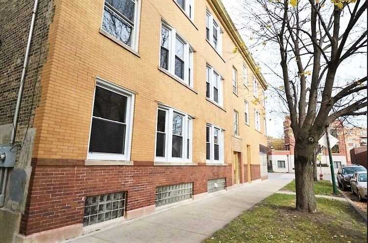 2506 W Argyle St, Unit #  02 in Chicago, IL - Building Photo