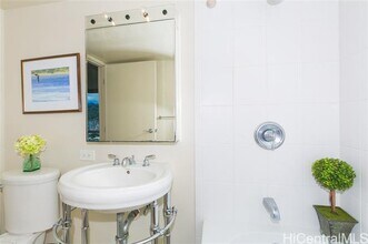 1296 Kapiolani Blvd in Honolulu, HI - Building Photo - Building Photo