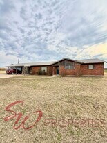 2935 Co Rd 313 in Dublin, TX - Building Photo