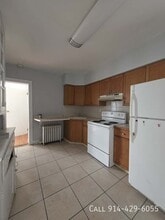 118 Waverly St in Yonkers, NY - Building Photo - Building Photo