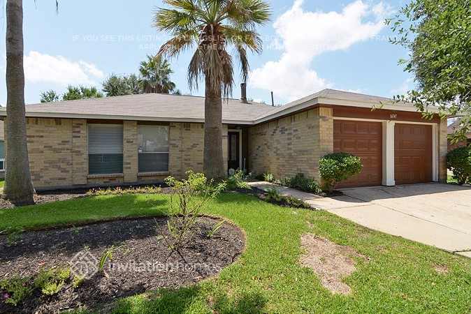 16747 Summer Dawn Ln in Houston, TX - Building Photo