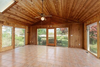 702 Robert E Lee Dr in Wilmington, NC - Building Photo - Building Photo