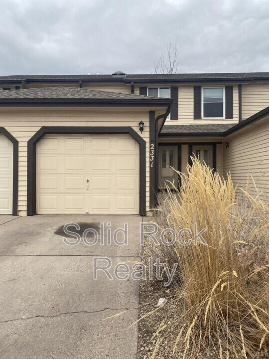 2331 Lexington Village Ln in Colorado Springs, CO - Building Photo