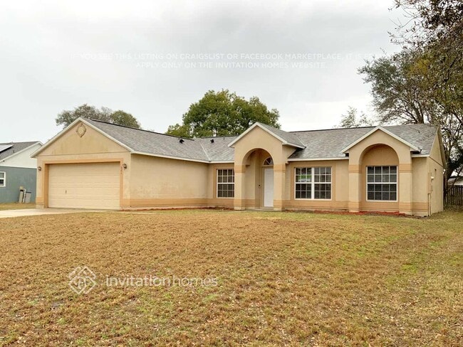 521 Mobley Dr, Unit 2 in Deltona, FL - Building Photo - Building Photo