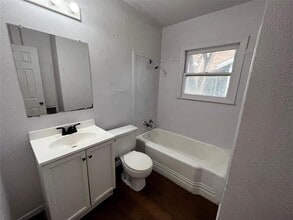 1513 N Lockhart St in Sherman, TX - Building Photo - Building Photo