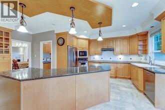 7988 Sunnyholme Crescent in Richmond, BC - Building Photo - Building Photo