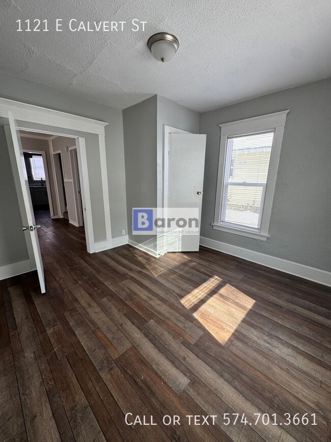 1121 E Calvert St in South Bend, IN - Building Photo - Building Photo