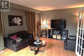 181 Ormond Dr in Oshawa, ON - Building Photo - Building Photo