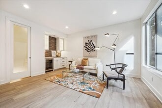 40 River Hollow Ln in Houston, TX - Building Photo - Building Photo