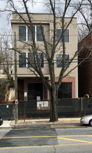 3733 12th St NE in Washington, DC - Foto de edificio - Building Photo