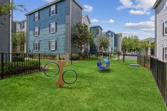 Centric on 34th in Gainesville, FL - Building Photo - Building Photo