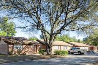 The Villas at High Springs in High Springs, FL - Foto de edificio - Building Photo