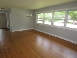 5118 Manitowoc Pky in Madison, WI - Foto de edificio - Building Photo