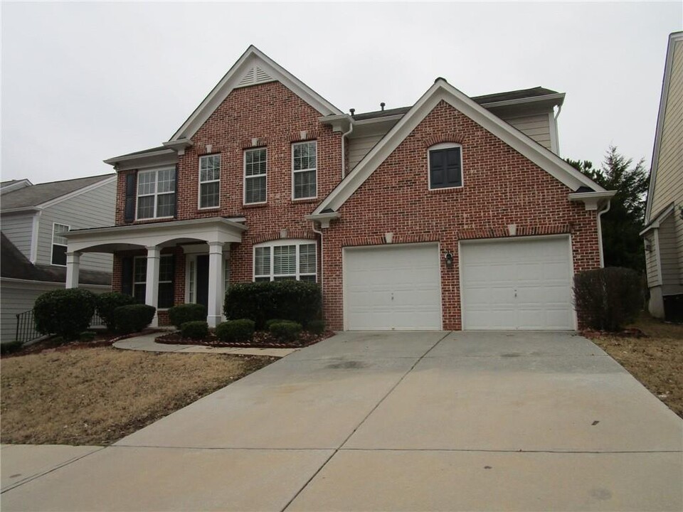 2272 Young America Dr NE in Lawrenceville, GA - Building Photo