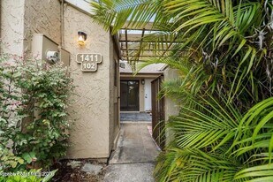 1411 Sheafe Ave NE in Palm Bay, FL - Building Photo