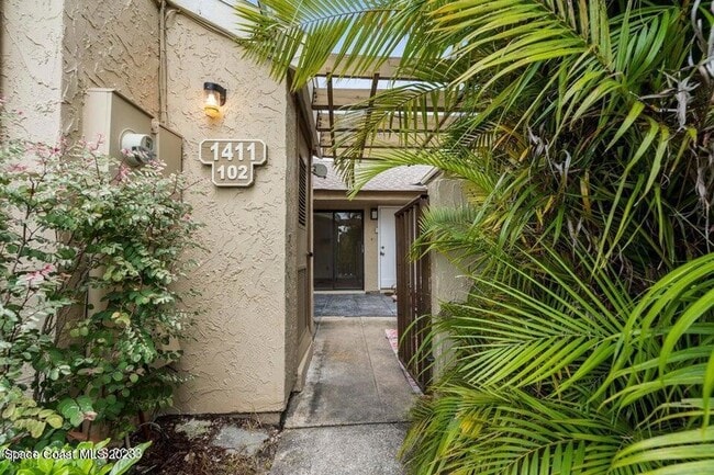 property at 1411 Sheafe Ave NE