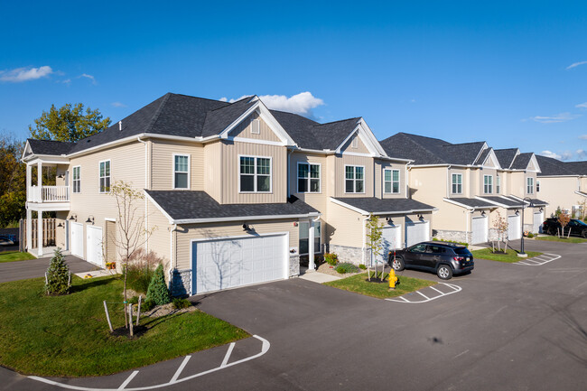 Town Center Apartments in Depew, NY - Building Photo - Building Photo