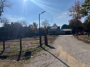 272 County Rd 4921 in Leonard, TX - Building Photo - Building Photo