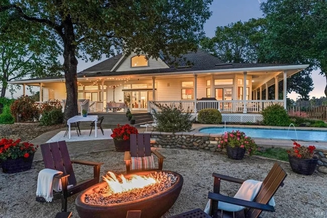 property at 150 Old Vine Ln