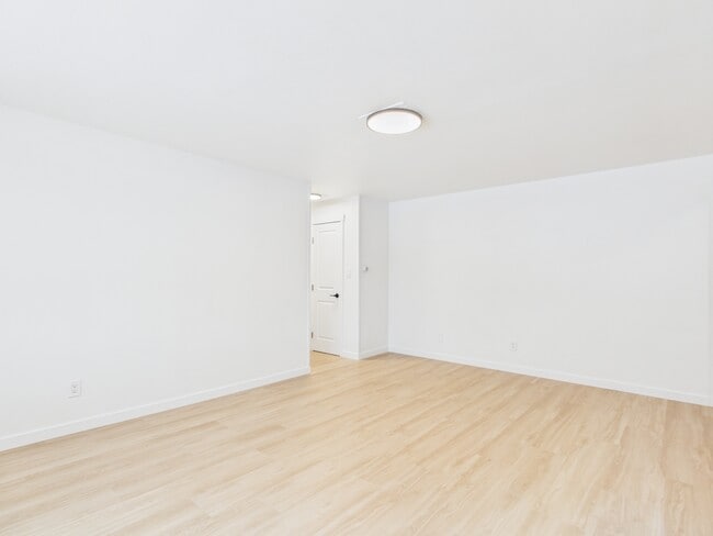 914 Gilmore St in Fairbanks, AK - Building Photo - Building Photo