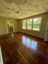 5049 Kingsbury St in Jacksonville, FL - Building Photo - Building Photo