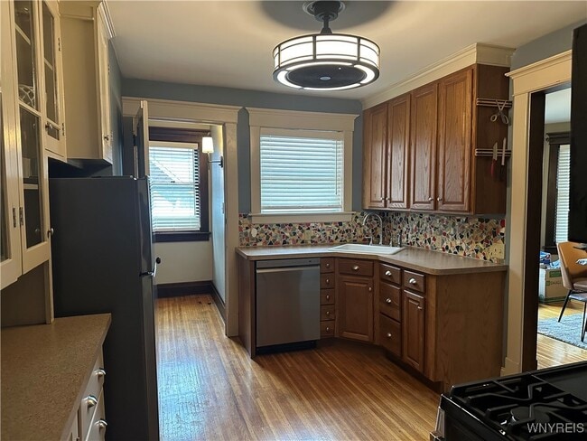 property at 365 W Utica St