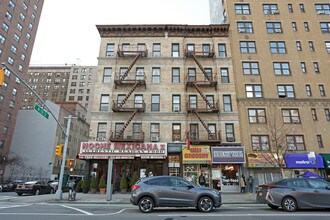 842-844 Amsterdam Ave in New York, NY - Foto de edificio - Building Photo