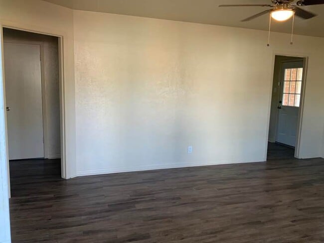 484 Everett Ave in Stephenville, TX - Building Photo - Building Photo