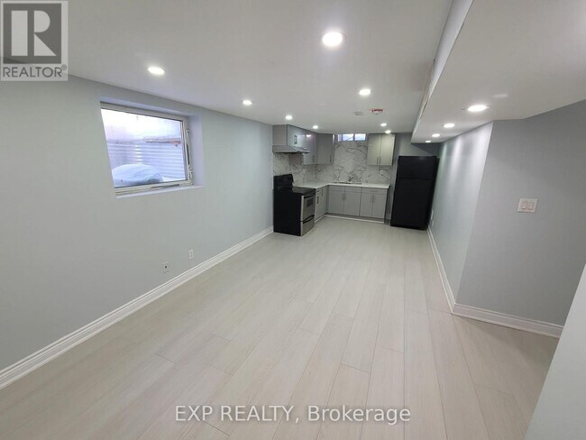 4372 Heathgate Crescent in Mississauga, ON - Building Photo - Building Photo