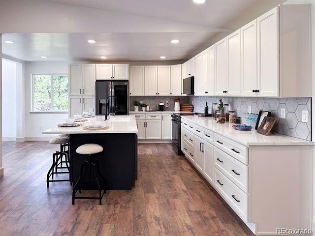 14546 Pine View Rd in Larkspur, CO - Building Photo - Building Photo