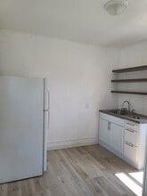 210 W Union St in Circleville, OH - Building Photo - Building Photo