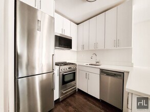 EAST 35 STREET, Unit 9E in New York, NY - Foto de edificio - Building Photo