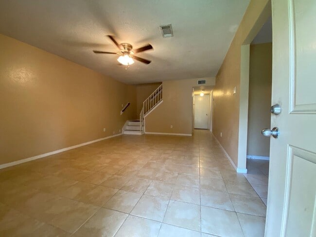 13415 Woodring Dr in Houston, TX - Building Photo - Building Photo