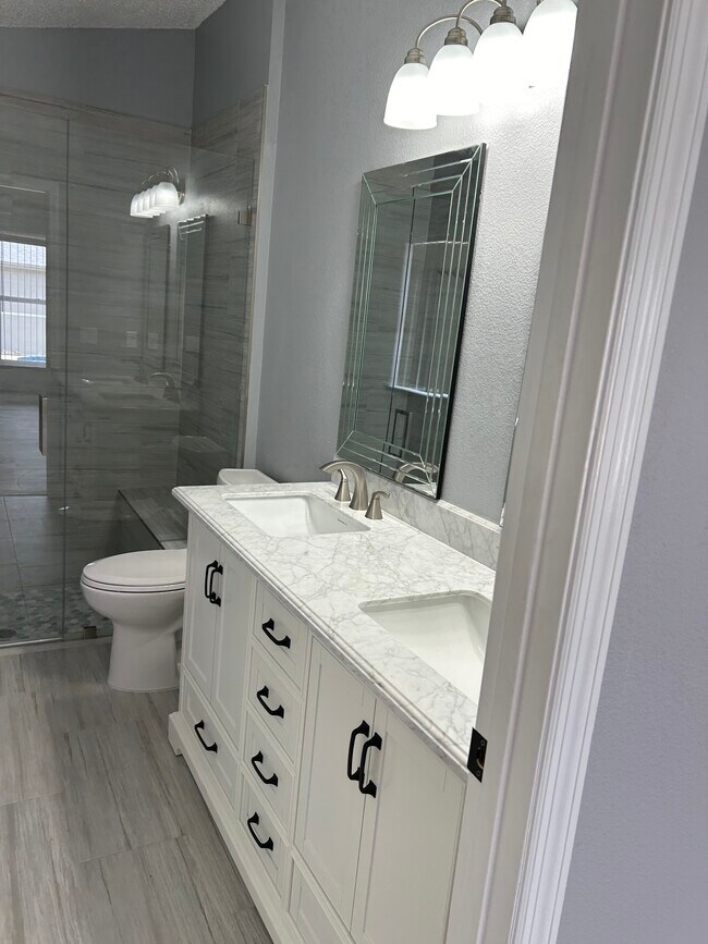 3006 Bloomsbury Dr in Kissimmee, FL - Building Photo - Building Photo