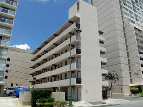 2231 Ala Wai Blvd in Honolulu, HI - Building Photo - Building Photo