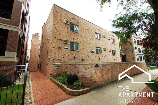 665 W Melrose St, Unit E