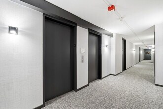 2020 N Lincoln Park W in Chicago, IL - Building Photo - Building Photo