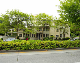 Fort Lawton Place in Seattle, WA - Building Photo - Building Photo