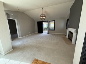 69 Fountain Grove Cir in Napa, CA - Building Photo - Building Photo