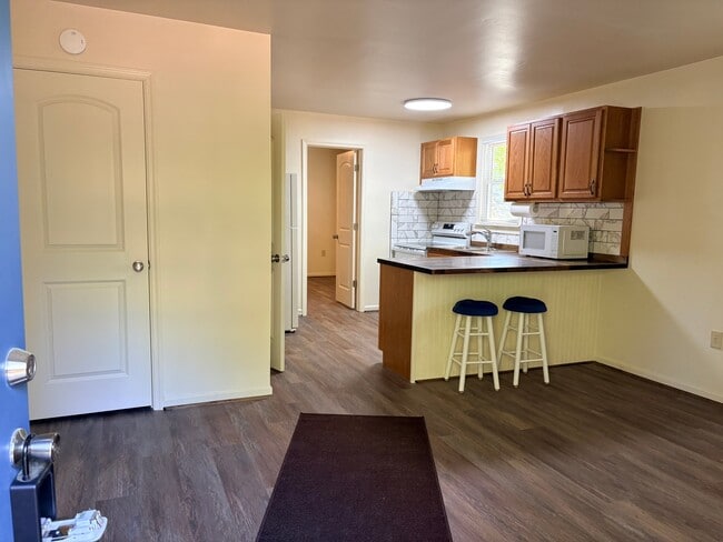 6247 Jefferson Park Rd, Unit G