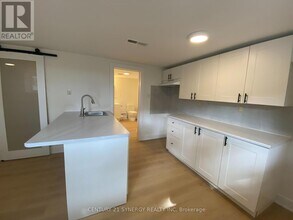 1173 Kingston Ave in Ottawa, ON - Building Photo - Building Photo