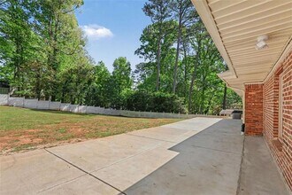 3582 Cloudland Dr in Stone Mountain, GA - Building Photo - Building Photo