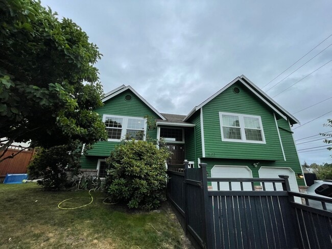 property at 1803 N 88th St