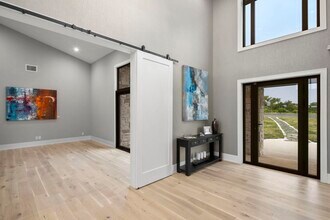 368 Indian Rdg in Round Mountain, TX - Building Photo - Building Photo