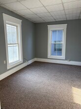 81 N Main St, Unit 2 in Lancaster, NH - Building Photo - Building Photo