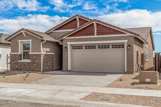 2049 W Sienna Bouquet Pl in Phoenix, AZ - Building Photo - Building Photo