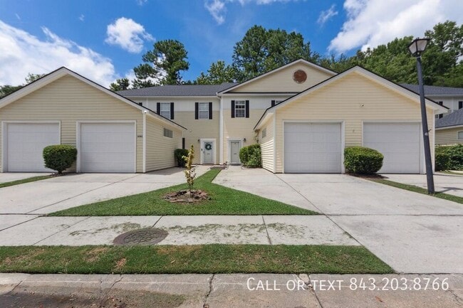 property at 4585 Great Oak Dr