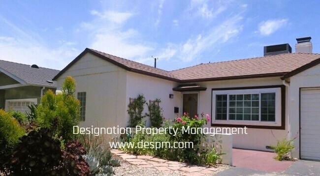 property at 1809 N Rose St